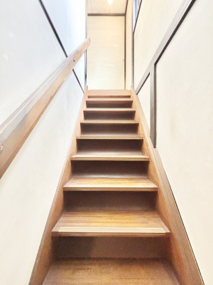 ���̑����ρ@�K�i