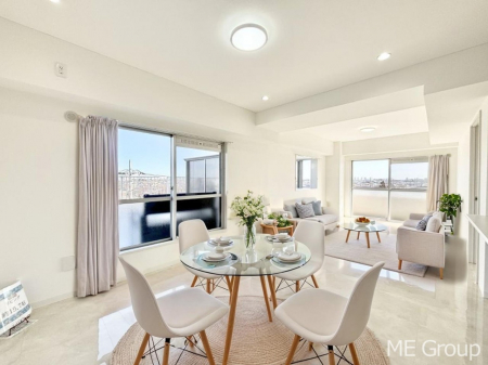 ���r���O�@�������������͋C�̂k�c�j�͉Ƒ��݂�Ȃ̉��K��ԁ@���Ƌ��CG�ł�