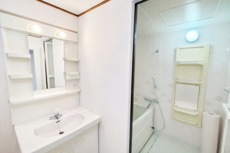 ���ʑ�E���ʏ��@������������ʉ��ώ��Œ��̐g�x�x�����K  