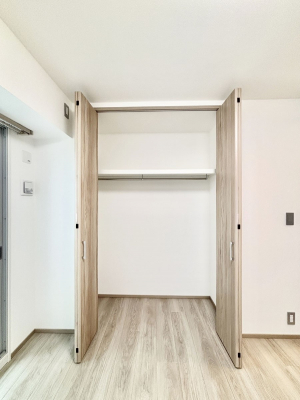 ���[�@�����Ղ�̎��[�X�y�[�X�ł��ł��Z��Ԃ��X�b�L���ۂĂ���