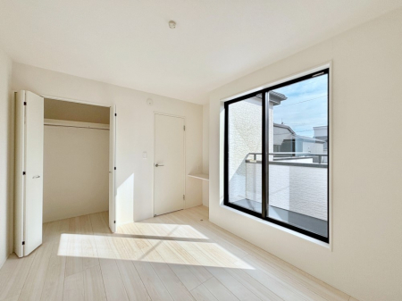 ���̑����ρ@�o���R�j�[���J�������v���X���Ă����m��