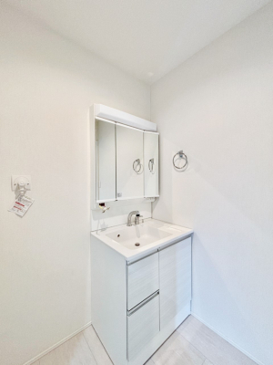 ���ʑ�E���ʏ��@���[�͂Ƌ@�\���ɗD�ꂽ���ʉ��ϑ�