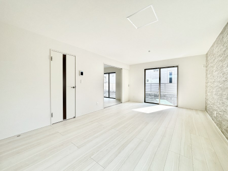 ���̑����ρ@�Ƒ������R�ƏW�܂�e���̃X�y�[�X�ɂȂ肻���@