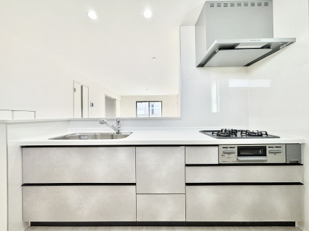 �L�b�`���@�������������I�ɁA�y�����I�V�X�e���L�b�`��  �@