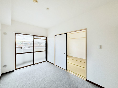 ���̑����ρ@�o���R�j�[���J�������v���X���Ă����m��  