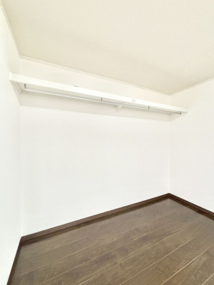 ���[�@�����Ղ�̎��[�X�y�[�X�ŉ��K�ɕ�点���� 