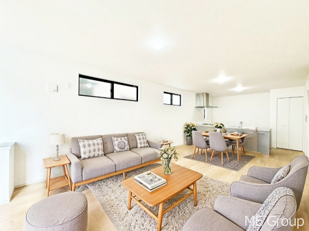 ���r���O�@�������������͋C�̂k�c�j�͉Ƒ��݂�Ȃ̉��K��ԁ��Ƌ��CG�ł�