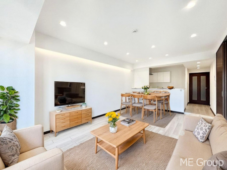 ���r���O�@�������������͋C�̂k�c�j�͉Ƒ��݂�Ȃ̉��K��ԁ@���Ƌ��CG�ł�