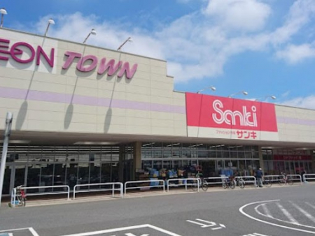 ���ӊ��@�V���b�s���O�Z���^�[ 1900m �C�I���^�E����c������