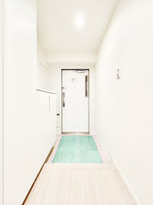 ���ց@���Ƒ��₨�q�l���C�����悭���o�}���ł��鉸�₩�ȕ��͋C�̌��ւł��B