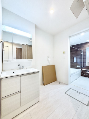 ���̑��@�������̂�����K��Ԃł��B�����̐g�x�x���C�����ǂ����g�������܂��B 