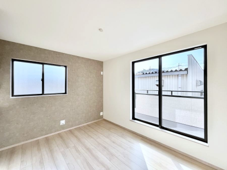 ���̑����ρ@2�ʍ̌����m�ۂ������邢��ԁB�Ƒ��݂�Ȃ����K�ȕ�炵����������݌v�ł��B