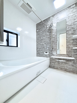 �����@����̔�����₷��؂ȃo�X�^�C���B�������Ƃ����C���y����Ŕ����Ƃ肽���ł��ˁI  