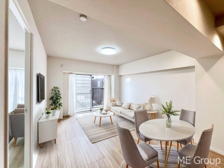 ���r���O�@�������������͋C�̂k�c�j�͉Ƒ��݂�Ȃ̉��K��ԁ@���Ƌ��CG�ł�