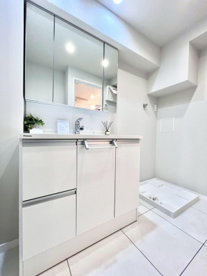 ���ʑ�E���ʏ��@������������ʉ��ώ��Œ��̐g�x�x�����K  