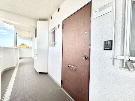 ���ց@�V���v���ŗ������������͋C�̌��֎���  