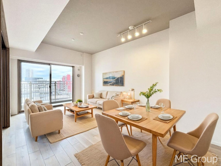 ���r���O�@�������������͋C�̂k�c�j�͉Ƒ��݂�Ȃ̉��K��ԁ@���Ƌ��CG�ł�