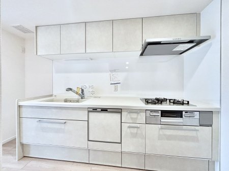 �L�b�`���@�������������I�ɁA�y�����I�V�X�e���L�b�`��