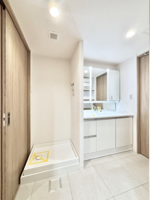 ���ʑ�E���ʏ��@������������ʉ��ώ��Œ��̐g�x�x�����K  