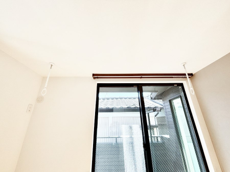 ���̑����ρ@�K��҂���ڂł킩��A���S�̂s�u���j�^�[�t���C���^�[�t�H��