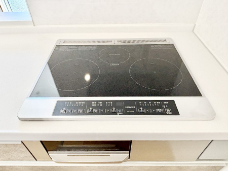 ���̑����ρ@IH�N�b�L���O�q�[�^�[�͓V�̒����ʂ��t���b�g�Ȃ̂Œ�����̓T�b�ƈ�@�����邾���I