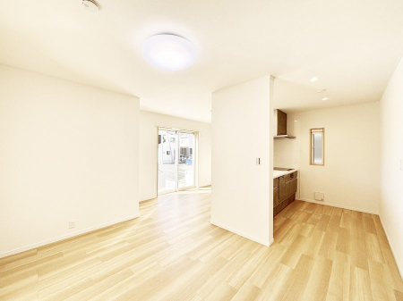 ���̑����ρ@�Ƒ������R�ƏW�܂�e���̃X�y�[�X�ɂȂ肻��