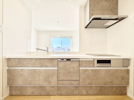 �L�b�`���@�������������I�ɁA�y�����I�V�X�e���L�b�`��  