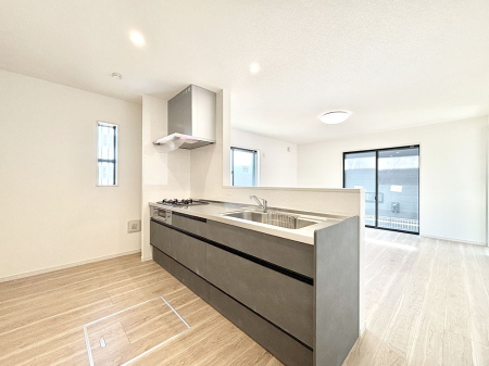 �L�b�`���@��Ƃ肠��L�b�`���ł͂��Ƒ��Ɗy�������������ł��܂��B