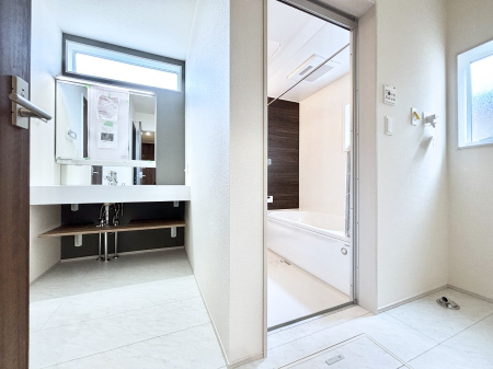 ���̑��@���������Ă���̂Ŏ��C�̑����ꏊ�ł����C���\���s���܂��B�����̐g�x�x���C�����ǂ��I