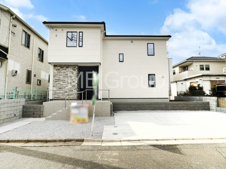 ���n�O�ώʐ^�@�������ꂽ�O�ρA�㎿�ȏZ��Ԃ��L���鎺���͉i�����S���ĉ߂�����Z���ł��B 