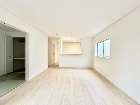 ���̑����ρ@�V���v���ȃf�U�C���Ȃ̂ŃC���e���A���l����̂��y���݂ł��ˁI