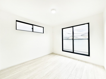 ���̑����ρ@�o���R�j�[���J�������v���X���Ă����m��