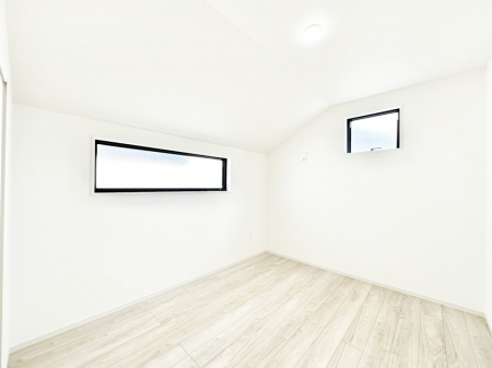 �Q���@�g���₷���`�Ńx�b�g��Ƌ�̒u�����ɂ����邱�Ƃ�����܂���B   