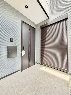 ���ց@�Z�܂��̊�����o����A���փh�A�B