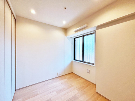 �q�������@�q�ǂ������ɂ҂�����̖��邢������