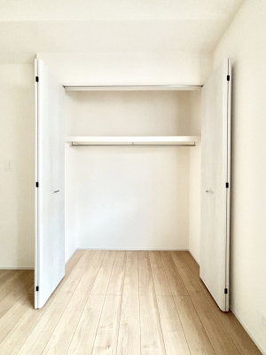 ���[�@�����Ղ�̎��[�X�y�[�X�ŉ��K�ɕ�点���� 