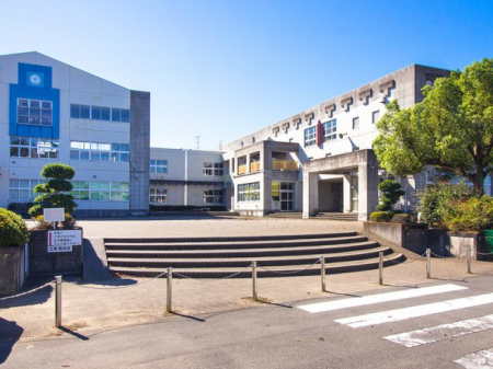 ���ӊ��@���w�Z 1400m ���{�s�����{�쏬�w�Z