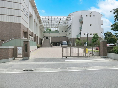 ���ӊ��@���w�Z 1400m �����s��������ꒆ�w�Z