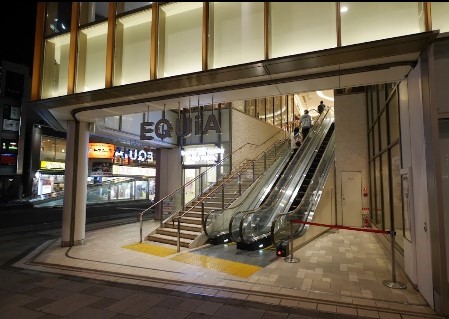 ���ӊ��@�V���b�s���O�Z���^�[ 2500m �G�L�A ����