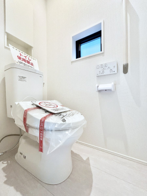 �g�C���@�E�H�V�����b�g�t���g�C����1�K��2�K���ꂼ��ɔz�u����Ă��ĂƂĂ��֗��ł��B 