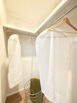 ���̑��@�ߗނ��n���K�[�Ɋ|�����܂܎��[�ł���WIC�B�ߗނ̐������ڂ����₷���ĕ֗��ł��I