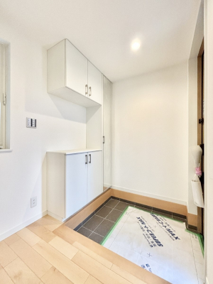 ���ց@����I�𗘗p���āA���z�������������q�l�������ĂȂ��ł��܂��B