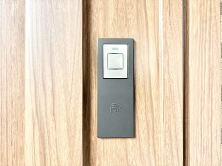 ���̑��@�X�}�[�g�ɊJ���ł���d�q�L�[