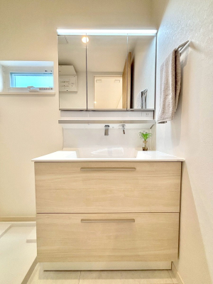 ���ʑ�E���ʏ��@�傫�����₷���O�ʋ��Ő�����������ʑ�́A�g�����Ȃ݃`�F�b�N�┧�̂������ɂ������߂ł��B 