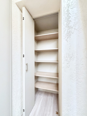 ���̑����ρ@�L�����[�B�|�������G�߂̏��������[���邱�Ƃ��ł��܂��B