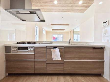 �L�b�`���@�������������I�ɁA�y�����I�V�X�e���L�b�`��  