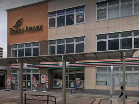 ���ӊ��@�V���b�s���O�Z���^�[ 1700m ����{�w�r��