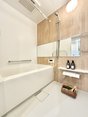 �����@�������������͋C�ł�����肨��������������o�X���[��