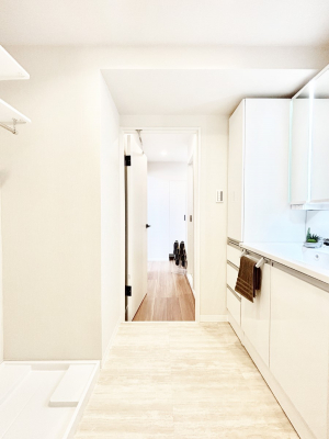 ���̑��@��Ƃ�̐��ʃX�y�[�X�Œ��̐g�x�x�����N���N