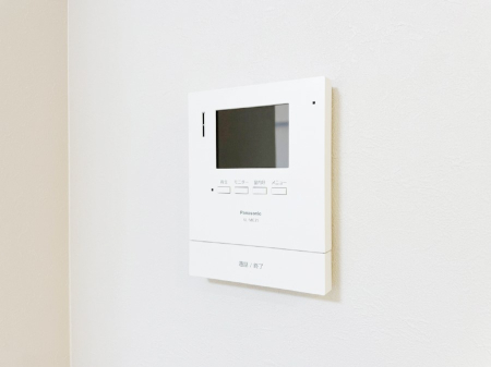 ���̑����ρ@TV���j�^�[�t�C���^�[�t�H�����t���Ă��ăZ�L�����e�B�[��  